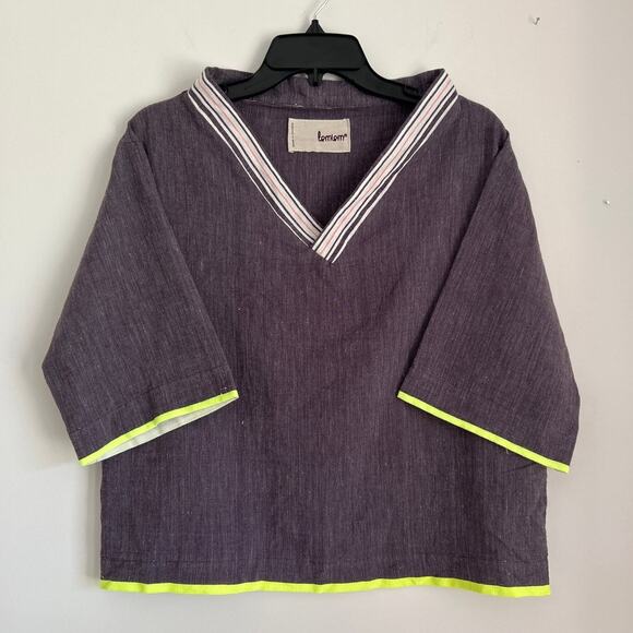 NWOT lemlem V-Neck Top, Charcoal w/ Neon Trim, Relaxed Fit, Women's Size Medium - Picture 1 of 5